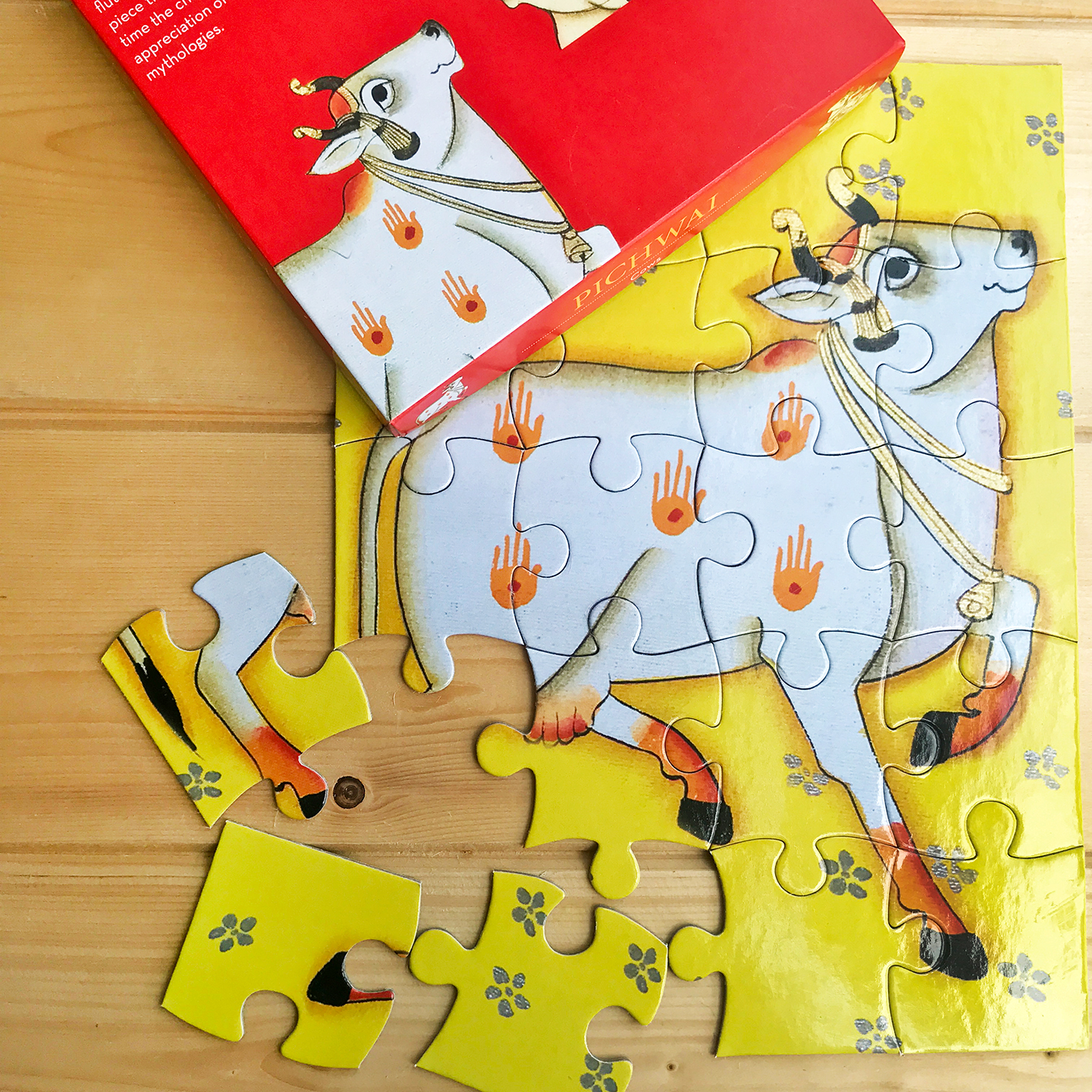 FroggMag - Jigsaw Puzzles - 20 pcs - Pichwai Art - Cows